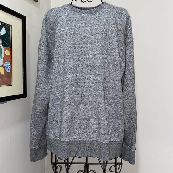 Old Navy Grey Sweatshirt Size Medium Dropped Shoulder Crew Neck Soft Fleece - Picture 8 of 8